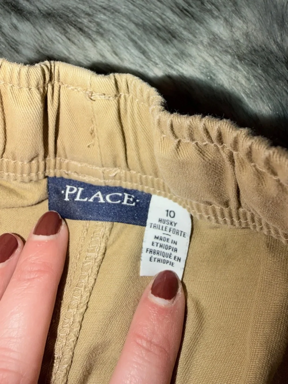 THE CHILDREN'S PLACE // Boys Khaki Cargo School Uniform Pants // Size 10 Husky